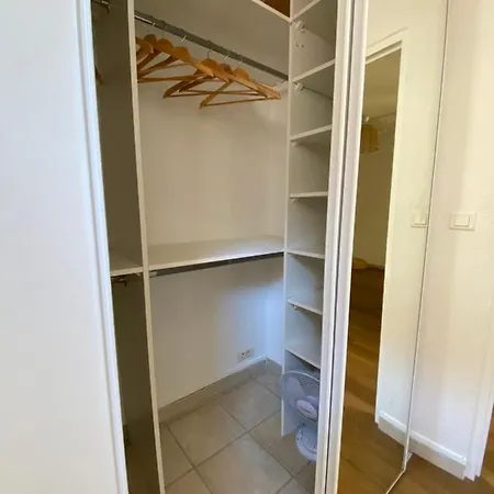 Apartment Superbe 3 Pieces Situe Dans Le Vieux-nice *